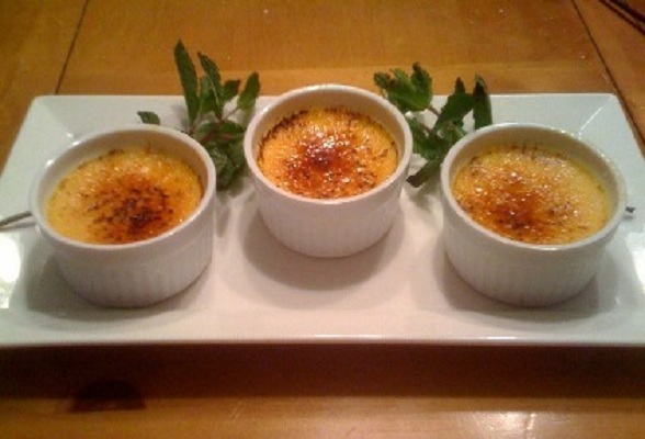 Easy Creme Brulee Recipe | Feature Dish
